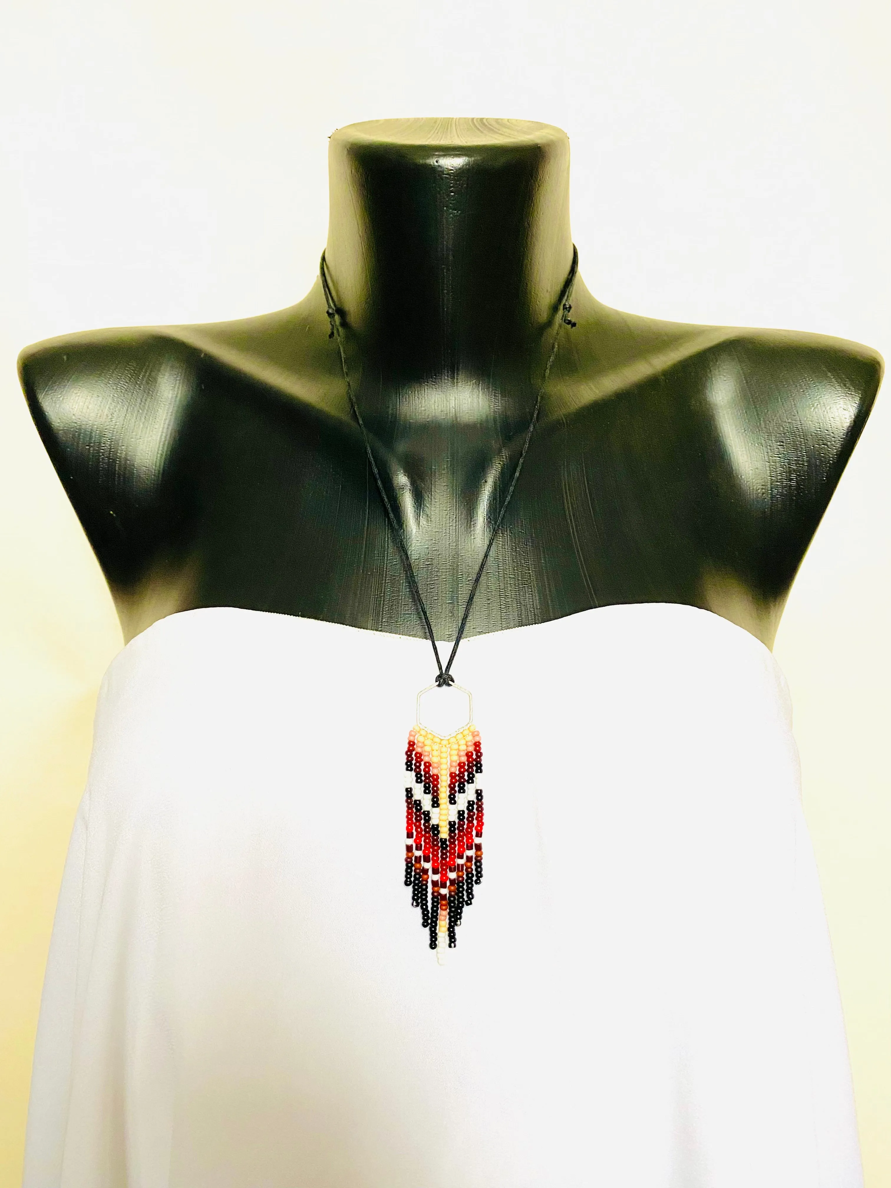 Colorful Seed Bead Feather Choker Necklace, Fringe Indigenous Necklace Native inspired, Boho necklace, Hippie necklace, Red Brown Beige Black necklace, Western necklace, Ethnic necklace, Bohemian Necklace