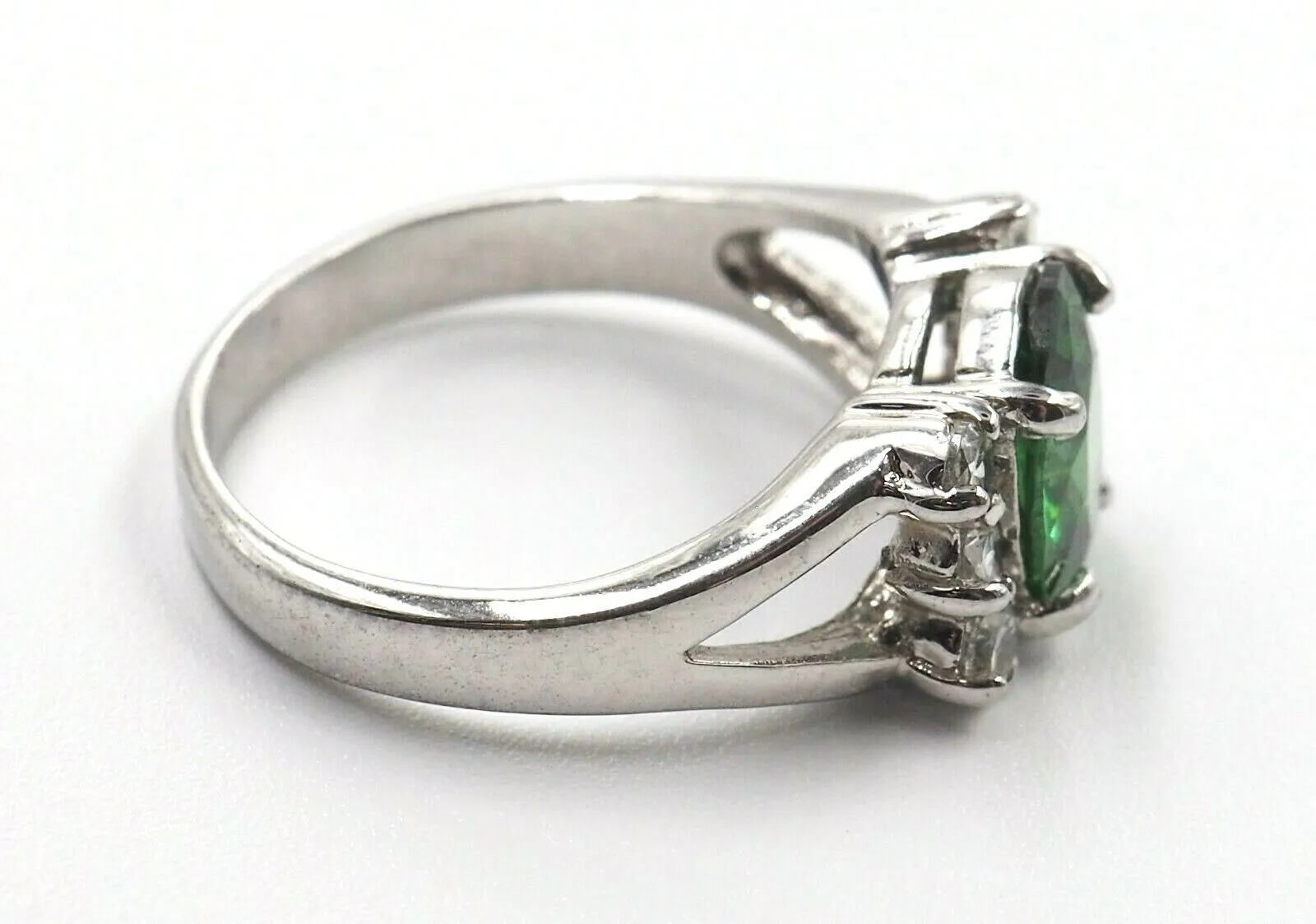 Emerald Green Cubic Zirconia 925 Sterling Silver Ring