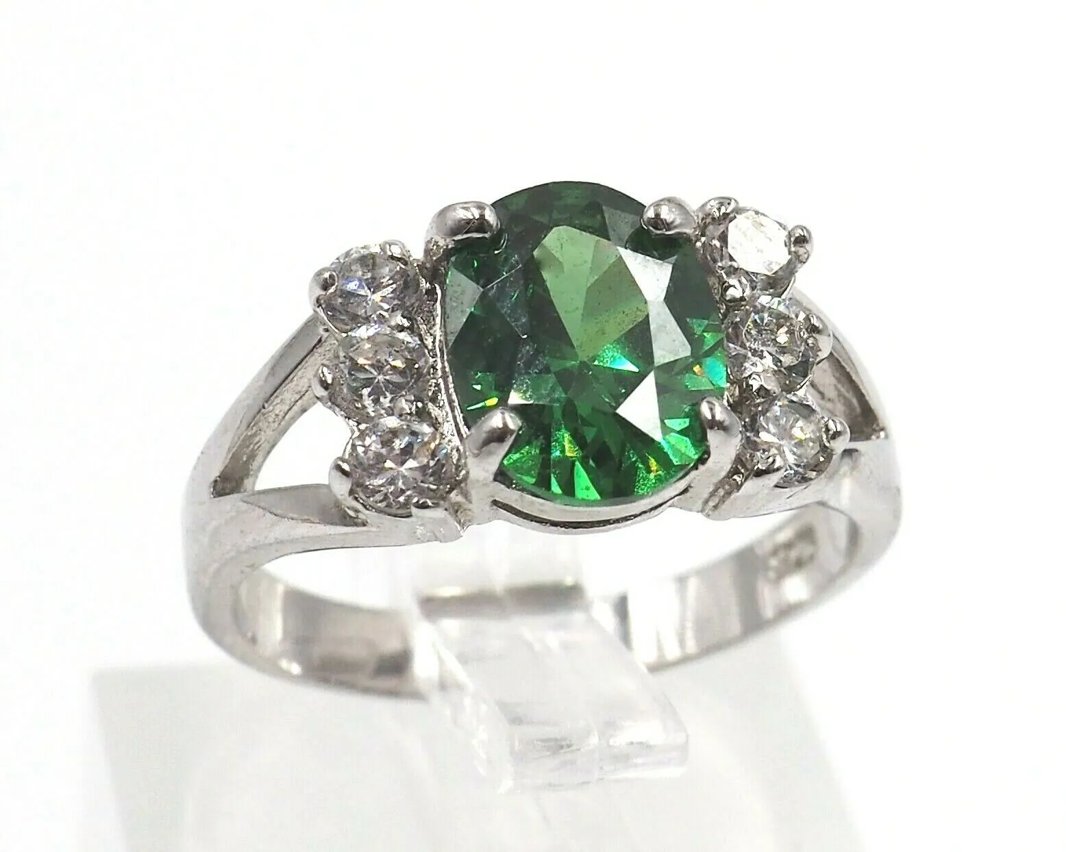 Emerald Green Cubic Zirconia 925 Sterling Silver Ring