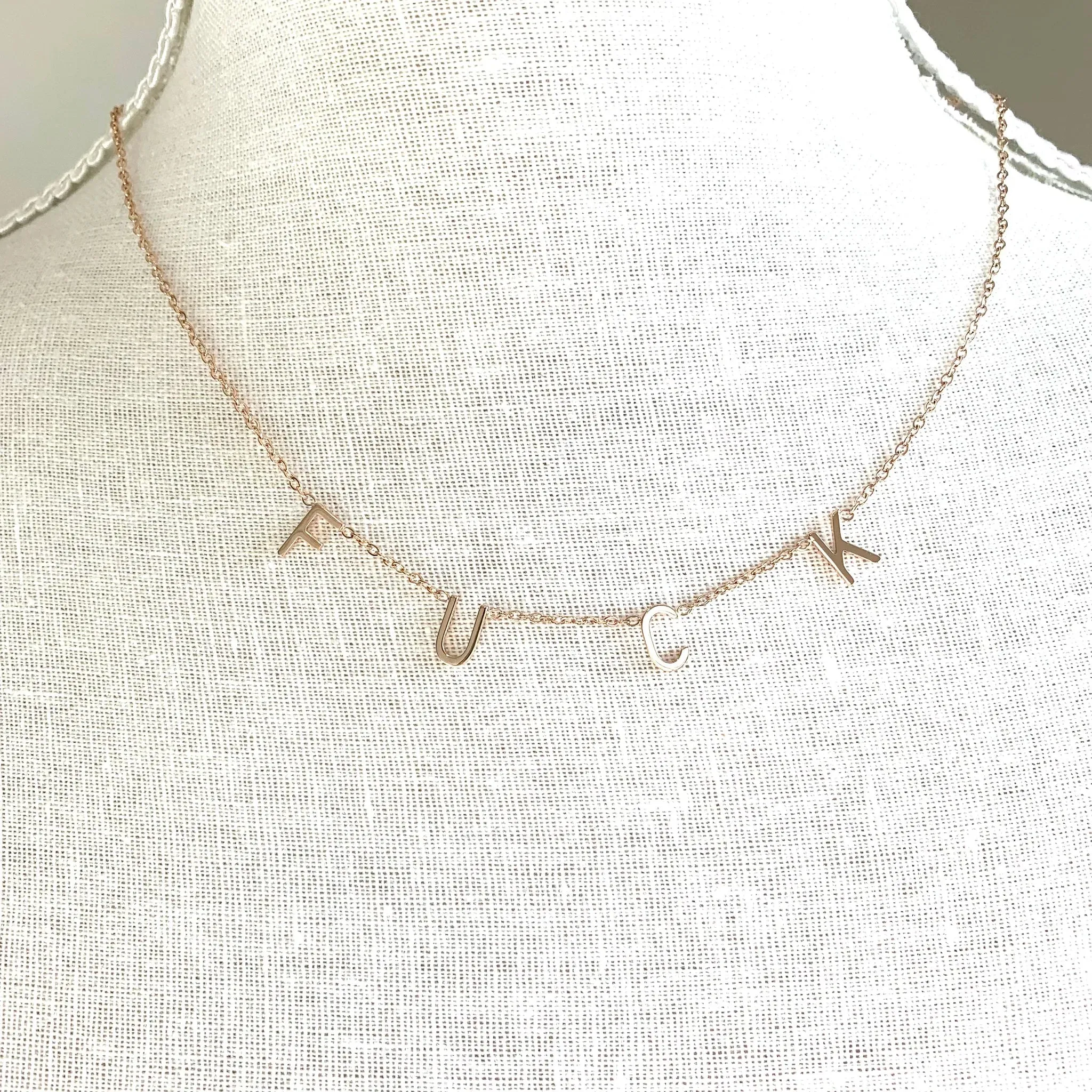 Swear F Necklace Gold